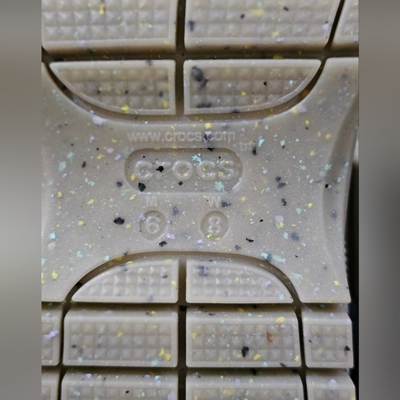 Platform Crocs - Picture 5 of 5